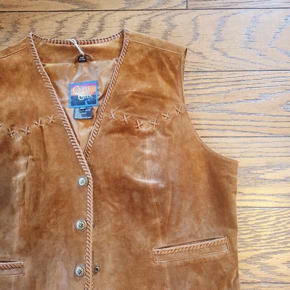 VintageBrown Suede Vest With Whipstitch Detail - Picture 2 of 3